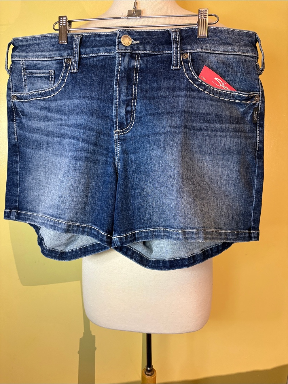 Silver Jeans Blue Washed Denim Shorts. Sample . Callout on size